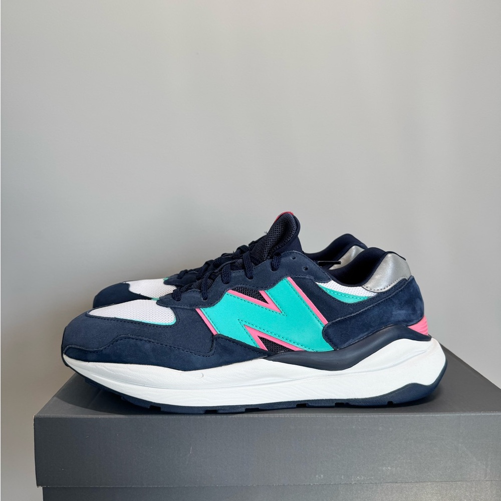NWT - Men’s New Balance 5740 shoes - Picture 4 of 6